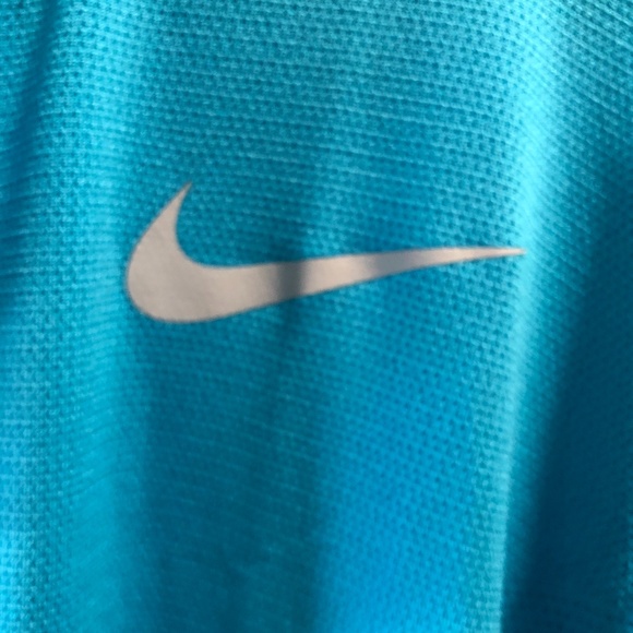 Blue Nike Dri-Fit Long Sleeve Pullover Sz XL NWT - Picture 4 of 8